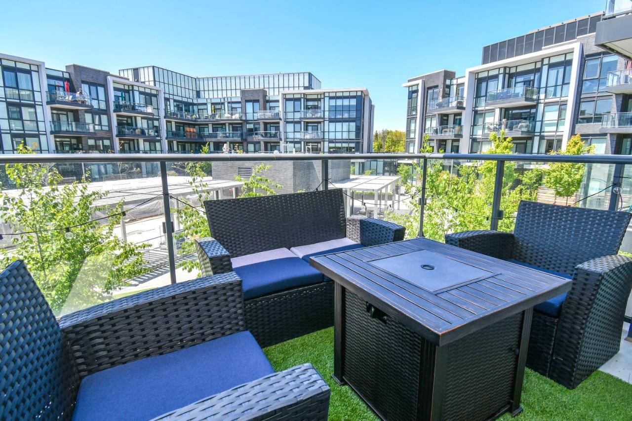 Pet Friendly Condos At Friday Harbour Innisfil المظهر الخارجي الصورة